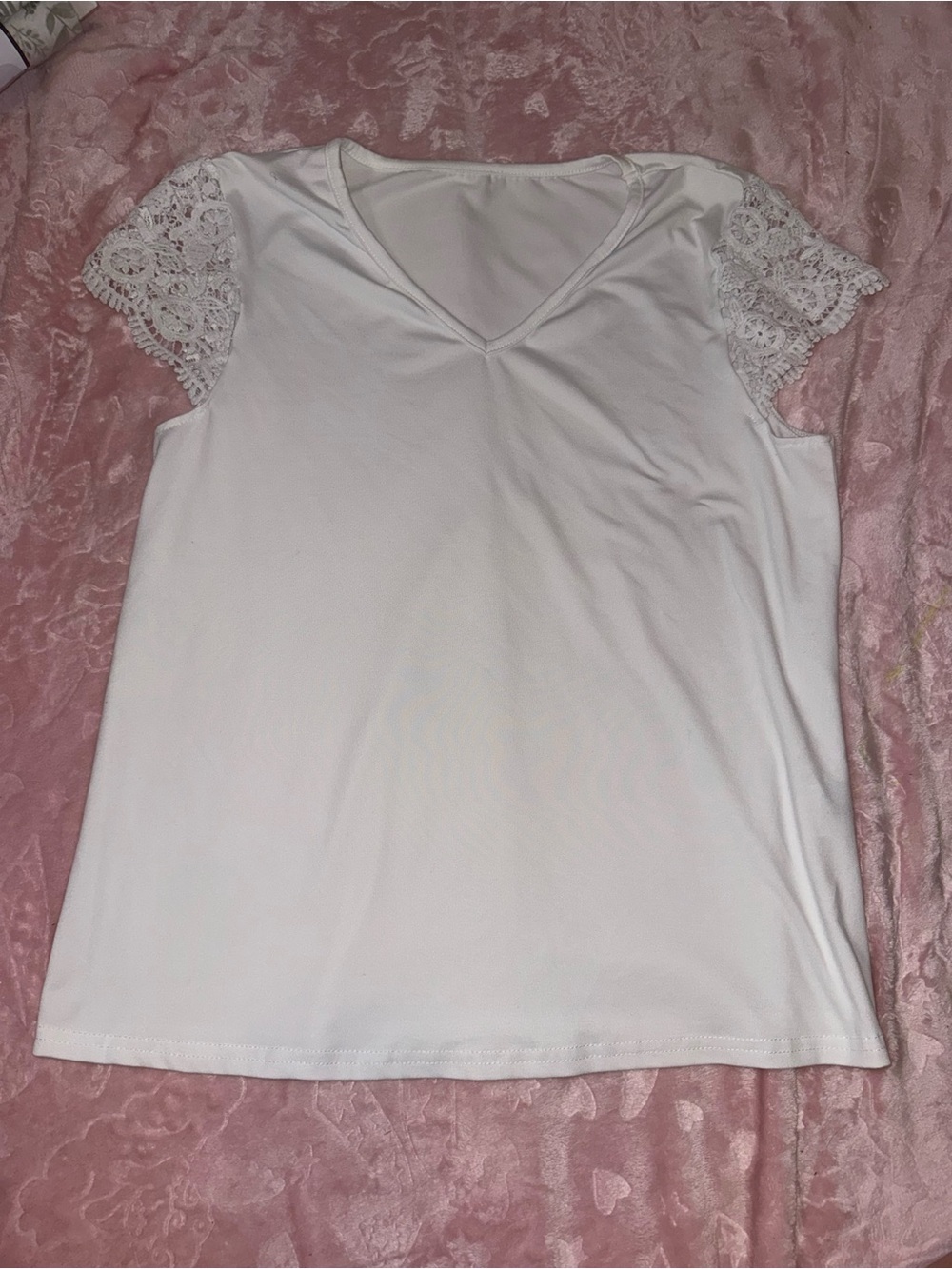 SHEIN White V-Neck Lace Cap Sleeve Top